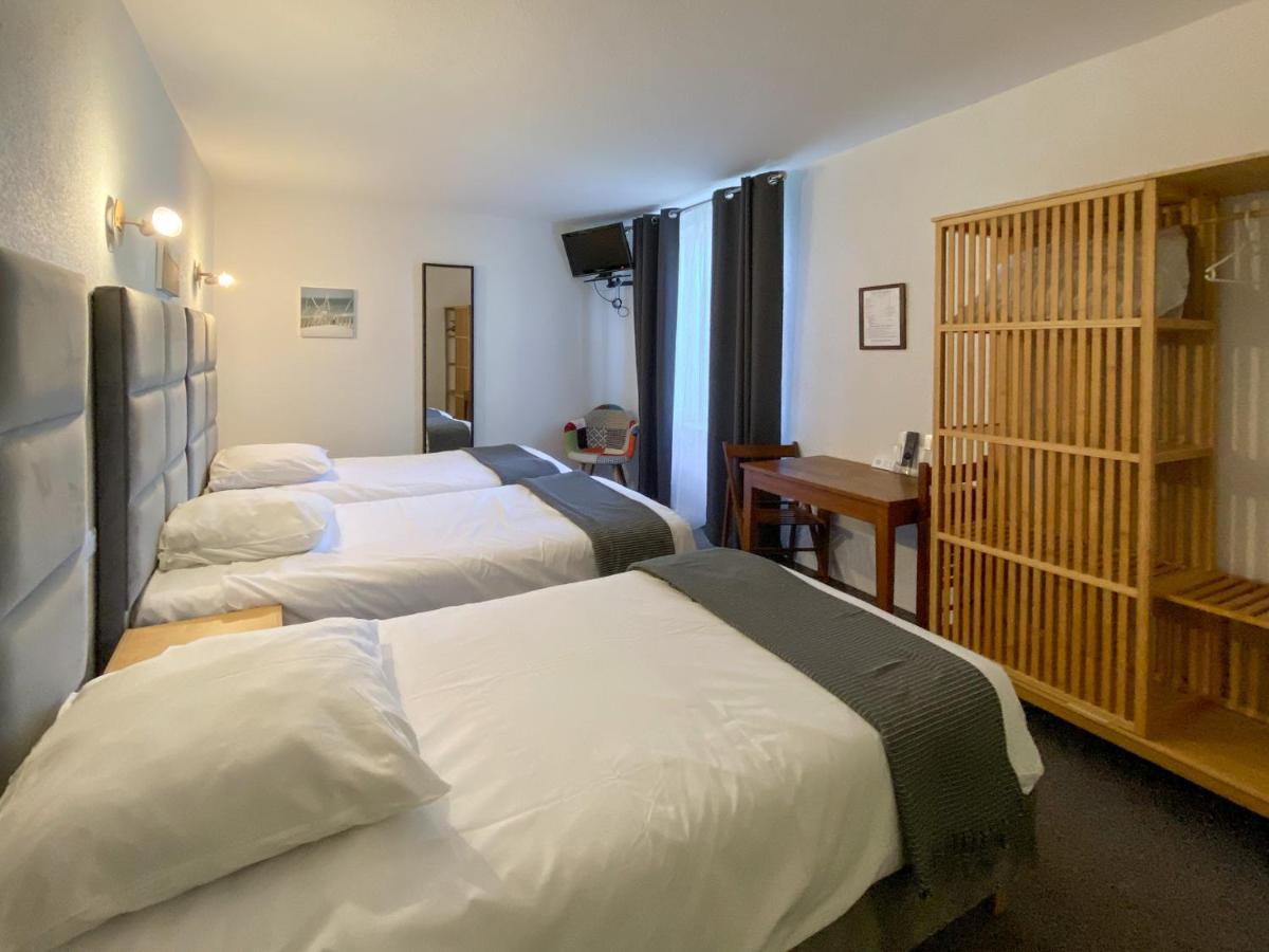 Hotel Les Tilleuls De Pareloup A Salles-Curan Екстер'єр фото