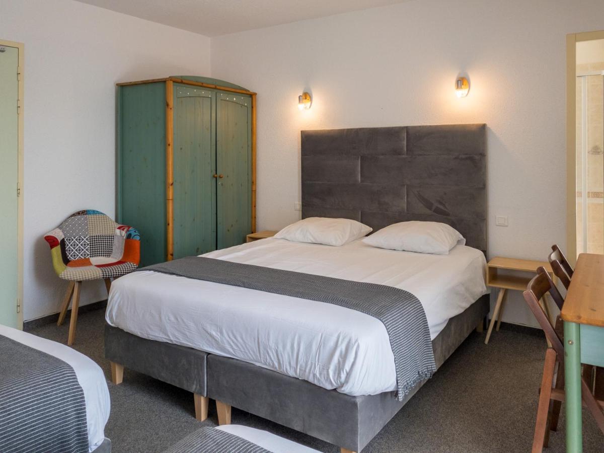 Hotel Les Tilleuls De Pareloup A Salles-Curan Екстер'єр фото